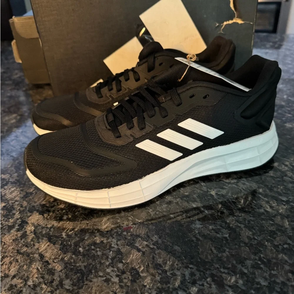 adidas Duramo 10 – Multi‎ Size Women`s Running Shoes Black White GX0709 Sz 9.5